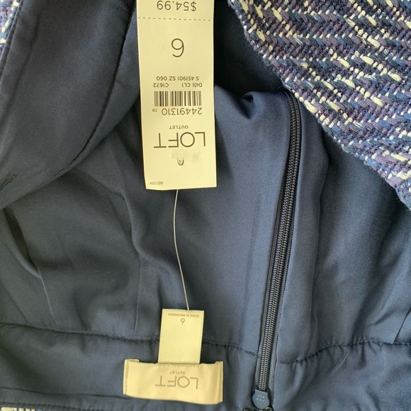 Mini Skirt - Picture 6 of 10